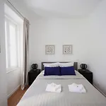 Ajuda Tagus River View Apartament *